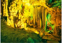 Tour Du Lịch Huế - Động Phong Nha 1 Ngày